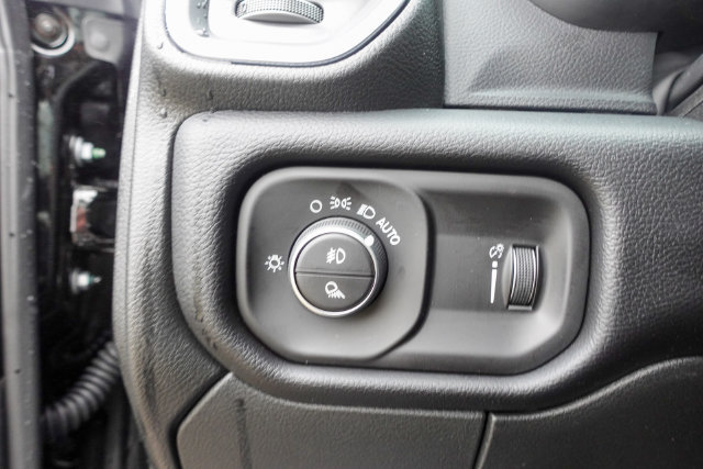 New 2026 RAM 3500 Big Horn AWD/4WD image 18