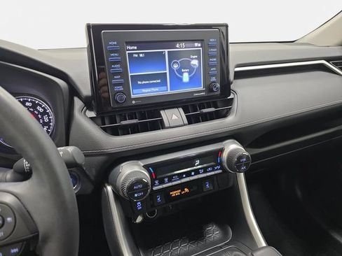 Certified 2021 Toyota RAV4 XLE w/ XLE Grade Weather Package AWD/4WD image 17