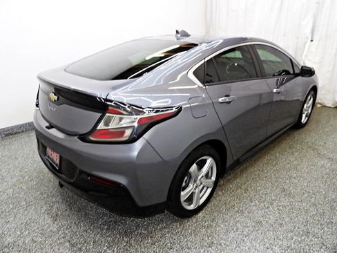 Used 2018 Chevrolet Volt LT w/ Comfort Package image 6