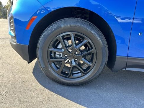 Certified 2024 Chevrolet Equinox LS w/ LS Convenience Package image 9