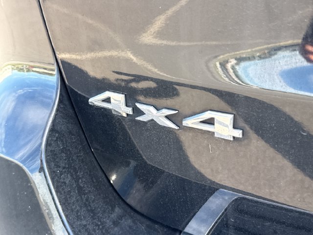Used 2018 Jeep Grand Cherokee Overland AWD/4WD image 18