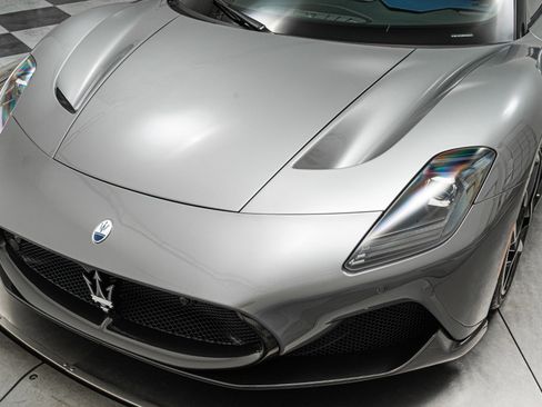 Used 2022 Maserati MC20 Coupe image 33