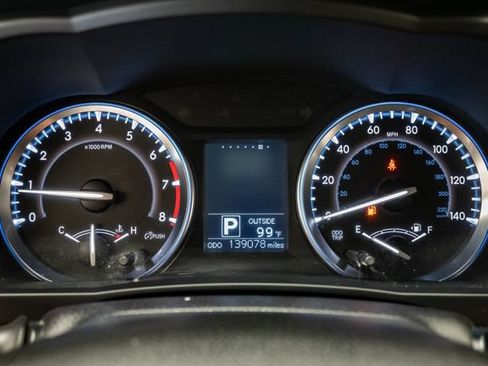 Used 2015 Toyota Highlander Plus AWD/4WD image 11