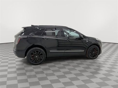 Certified 2024 Cadillac XT5 Sportv w/ Technology Package image 11