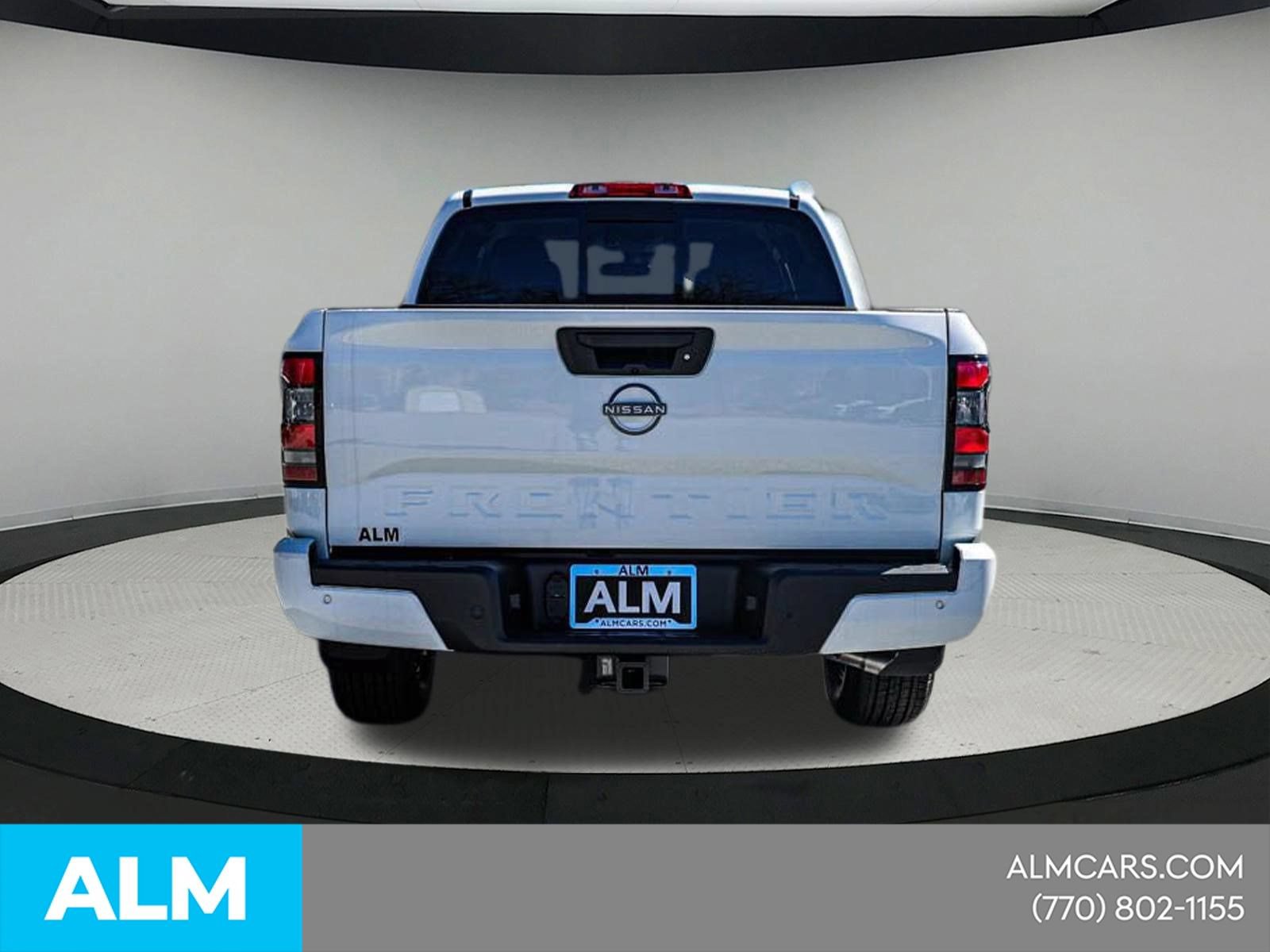 Certified 2025 Nissan Frontier SV w/ SV Convenience Package RWD image 12