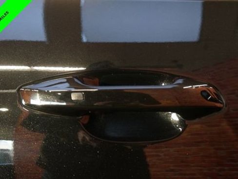 Used 2025 Kia Seltos EX w/ EX Sunroof Package image 87