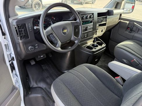 Used 2025 Chevrolet Express 2500 w/ Driver Convenience Package RWD image 12