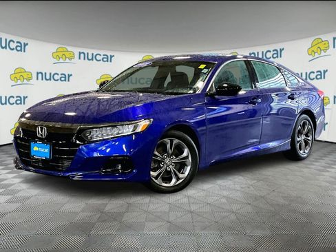 Used 2022 Honda Accord Sport image 3
