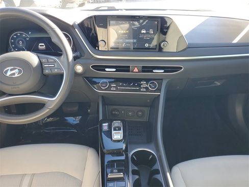 Used 2021 Hyundai Sonata SEL w/ Convenience Package image 17