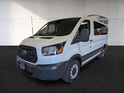 Used 2019 Ford Transit 150 XL image 5