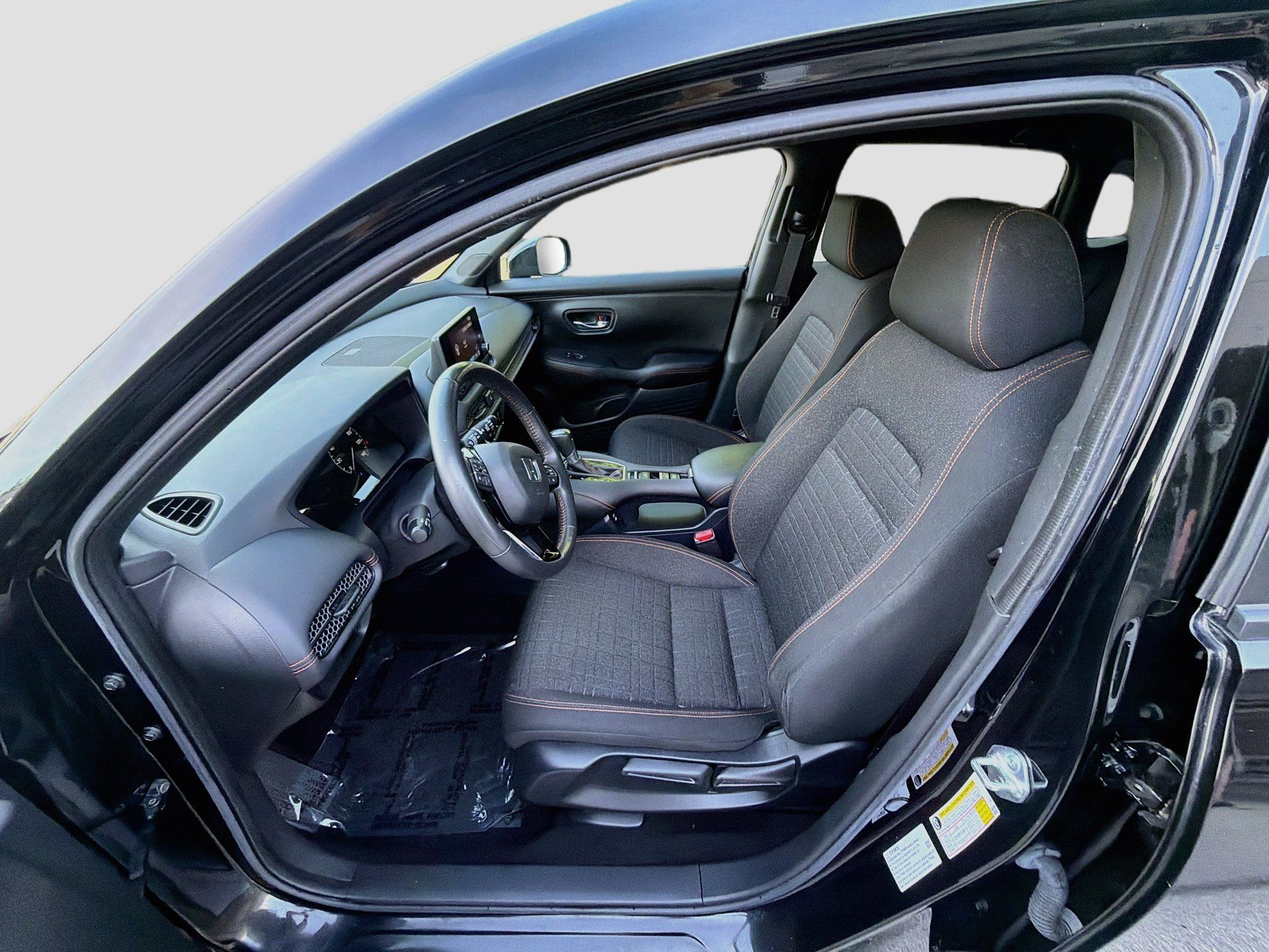 Used 2024 Honda HR-V Sport image 19