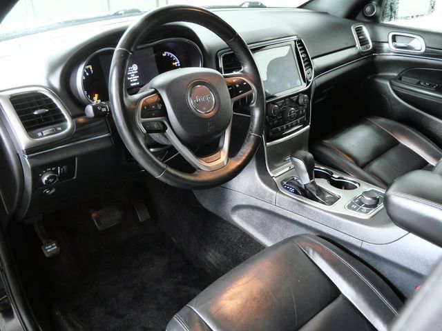 Used 2019 Jeep Grand Cherokee Limited AWD/4WD image 3