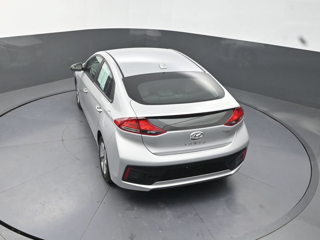 Used 2018 Hyundai Ioniq Blue FWD image 17