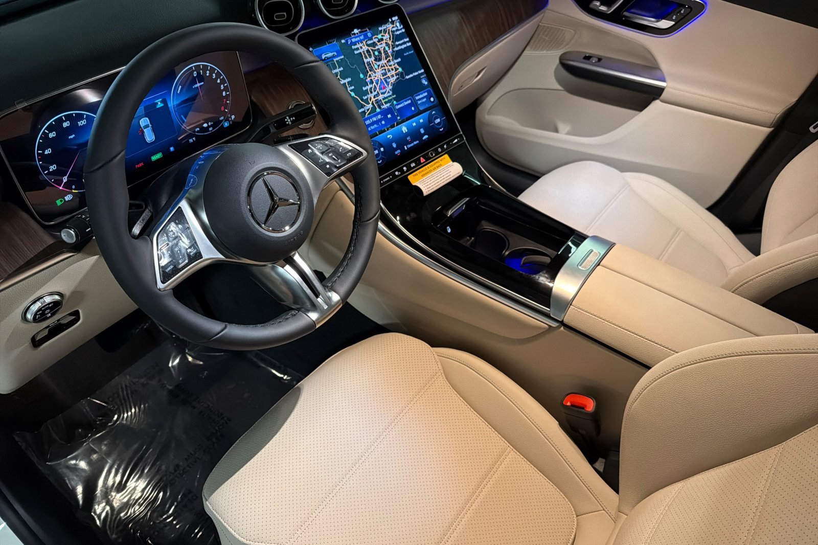 New 2027 Mercedes-Benz GLC 350e 4MATIC image 9
