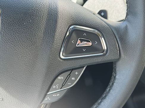 Used 2018 Lincoln MKC Premiere image 27