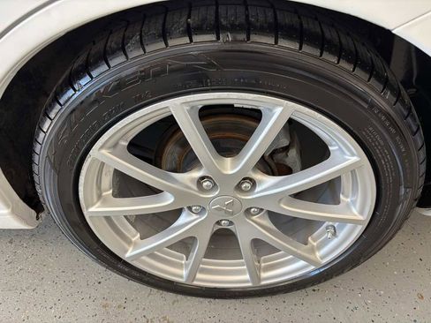 Used 2011 Mitsubishi Galant SE image 27