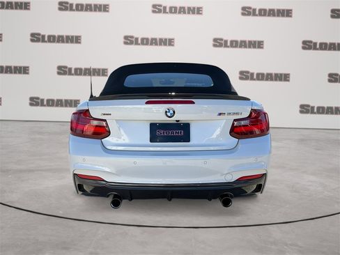 Used 2016 BMW M235i xDrive Convertible image 4