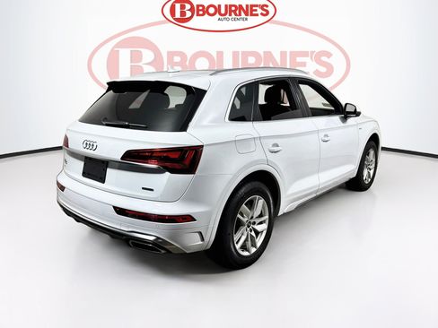 Used 2023 Audi Q5 2.0T Premium w/ Convenience Package AWD/4WD image 10