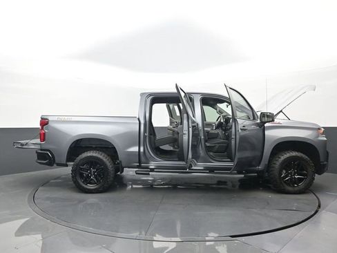 Used 2021 Chevrolet Silverado 1500 Custom Trail Boss AWD/4WD image 29