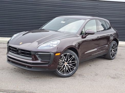 Used 2026 Porsche Macan AWD/4WD image 1