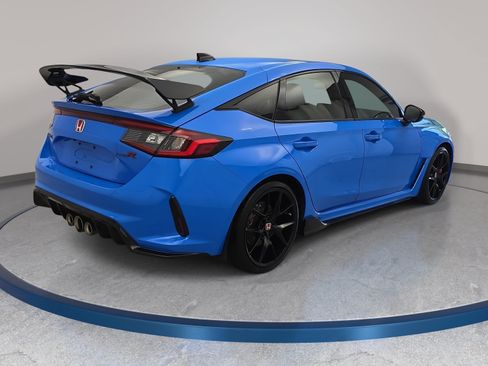 Used 2024 Honda Civic Type R image 5