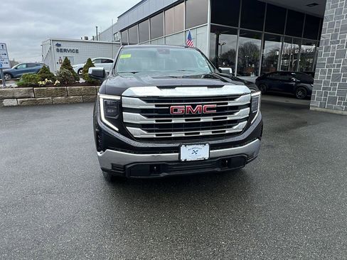 New 2026 GMC Sierra 1500 SLE AWD/4WD image 2
