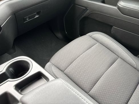 Used 2024 Chevrolet Silverado 1500 LT AWD/4WD image 23