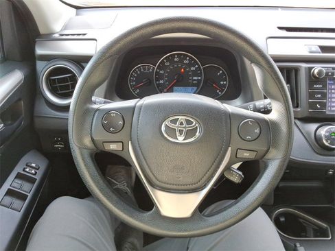 Used 2016 Toyota RAV4 LE image 25