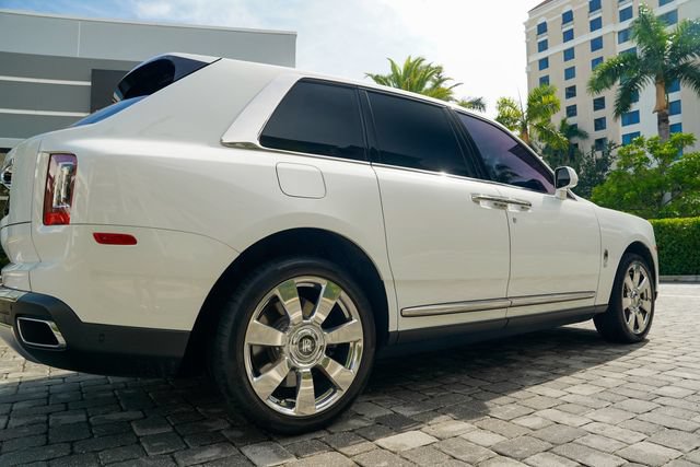 Used 2022 Rolls-Royce Cullinan AWD/4WD image 30