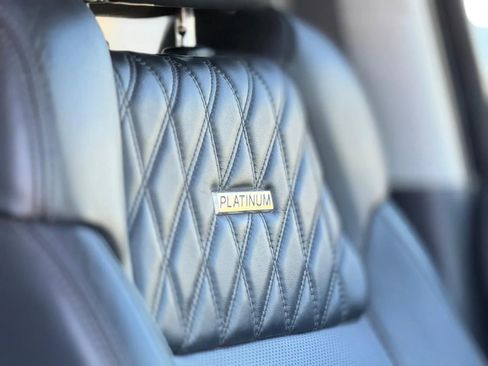 Used 2017 Toyota Tundra Platinum AWD/4WD image 12