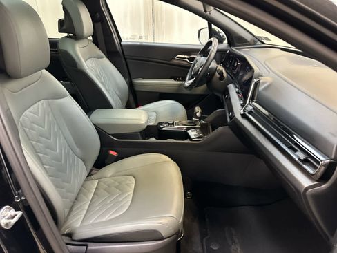 Used 2023 Kia Sportage X-Line w/ X-Line Premium Package image 14