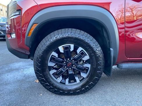 Used 2022 Nissan Frontier PRO-4X image 16