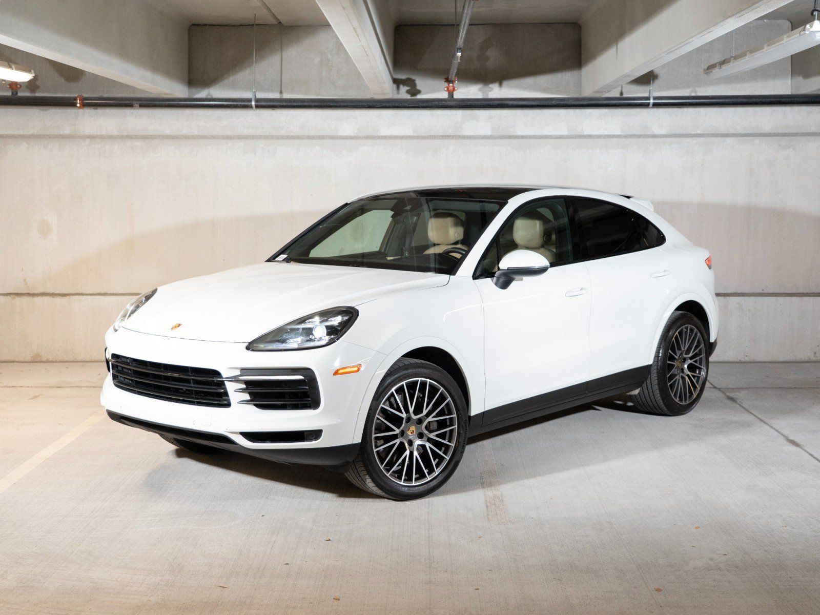 Certified 2021 Porsche Cayenne S AWD/4WD image 1