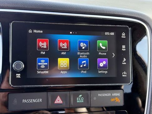 Used 2018 Mitsubishi Outlander SEL AWD/4WD image 25