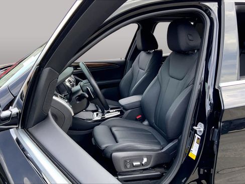 Used 2021 BMW X3 sDrive30i w/ Premium Package RWD image 8