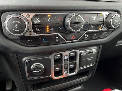 Used 2024 Jeep Wrangler Sahara 4xe w/ Safety Group image 35