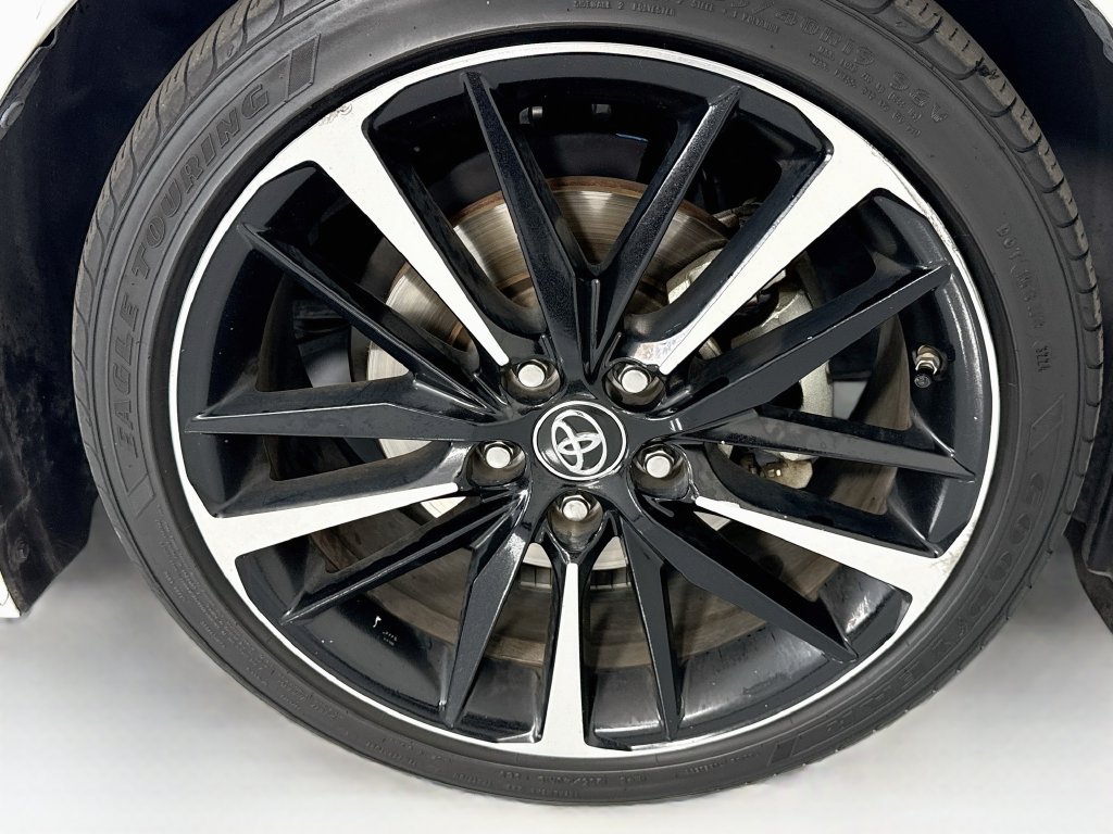 Used 2019 Toyota Camry XSE w/ Driver Assist Package FWD image 32