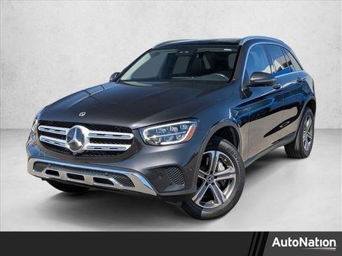 Used 2022 Mercedes-Benz GLC 300 4MATIC image 1