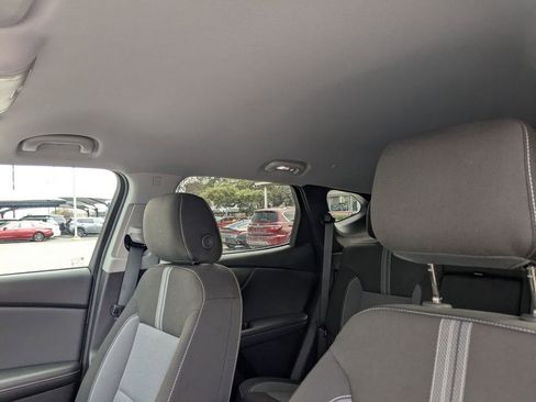 Used 2025 Chevrolet Blazer LT image 23