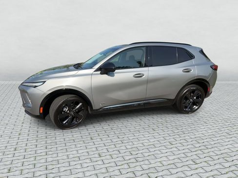 Used 2025 Buick Envision Sport Touring AWD/4WD image 4