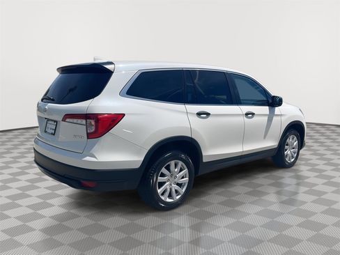 Used 2019 Honda Pilot LX image 5