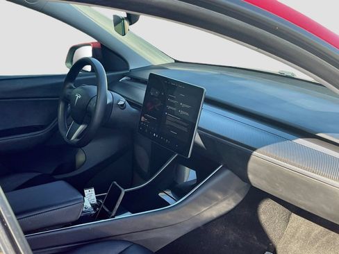 Used 2020 Tesla Model Y Performance AWD/4WD image 29