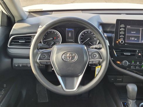 Used 2021 Toyota Camry LE image 12