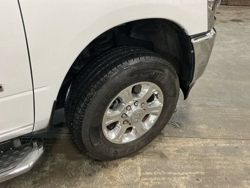 Used 2026 RAM 2500 Big Horn AWD/4WD image 17