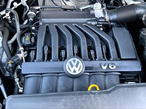 Used 2023 Volkswagen Atlas SEL Premium image 32