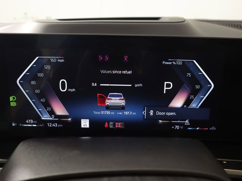 Used 2024 BMW X5 xDrive40i w/ Executive Package image 4