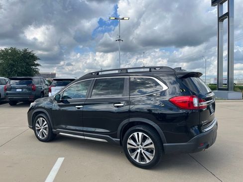 Used 2020 Subaru Ascent Touring w/ Popular Package #3 AWD/4WD image 4