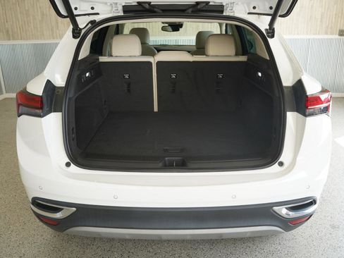 Used 2022 Buick Envision Preferred FWD image 38