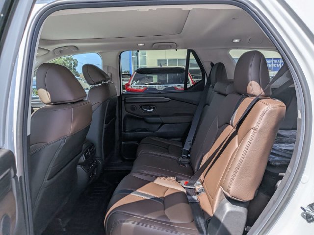 New 2026 Honda Pilot Touring image 14
