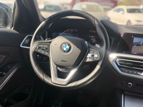 Used 2021 BMW 330i xDrive Sedan w/ Convenience Package AWD/4WD image 38